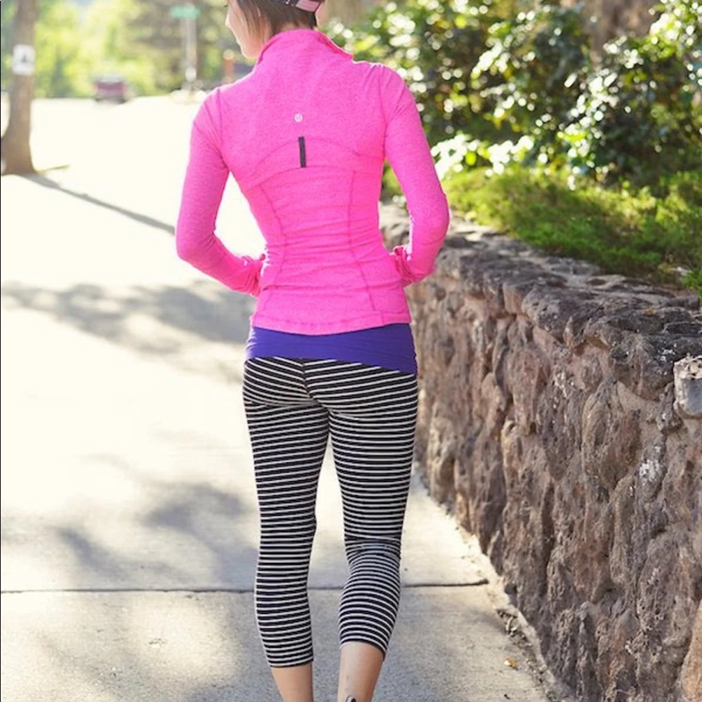 Lululemon define jacket Paris pink size 2